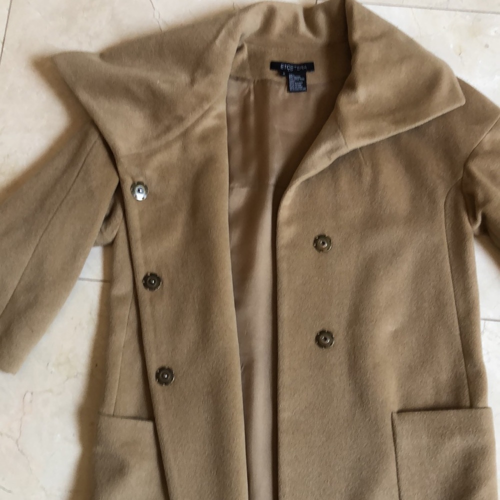 Coat - Picture 5 of 5